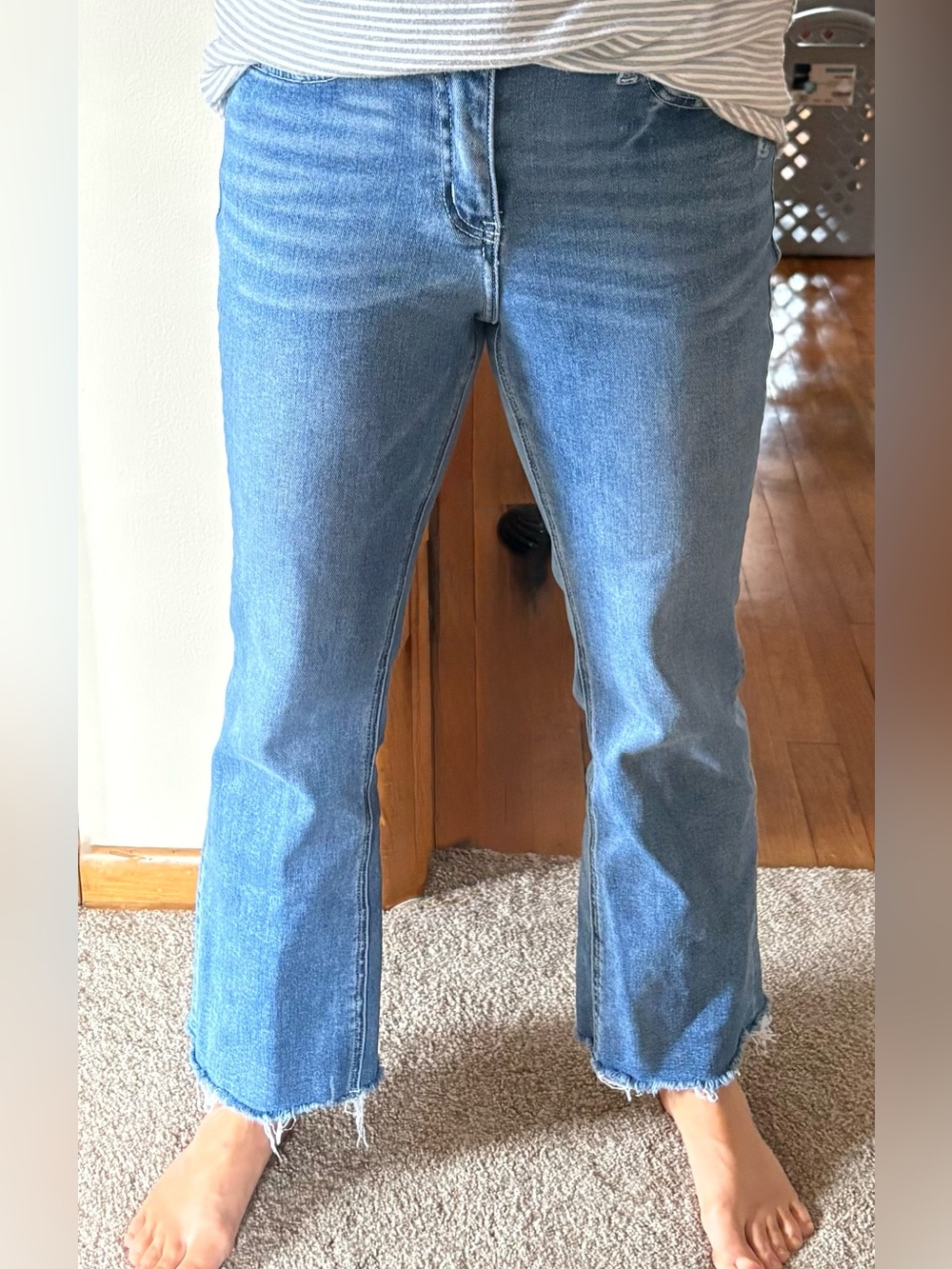 Lovervet Kick flare raw hem Jeans